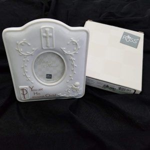 Photo frame for baby picture, New in box